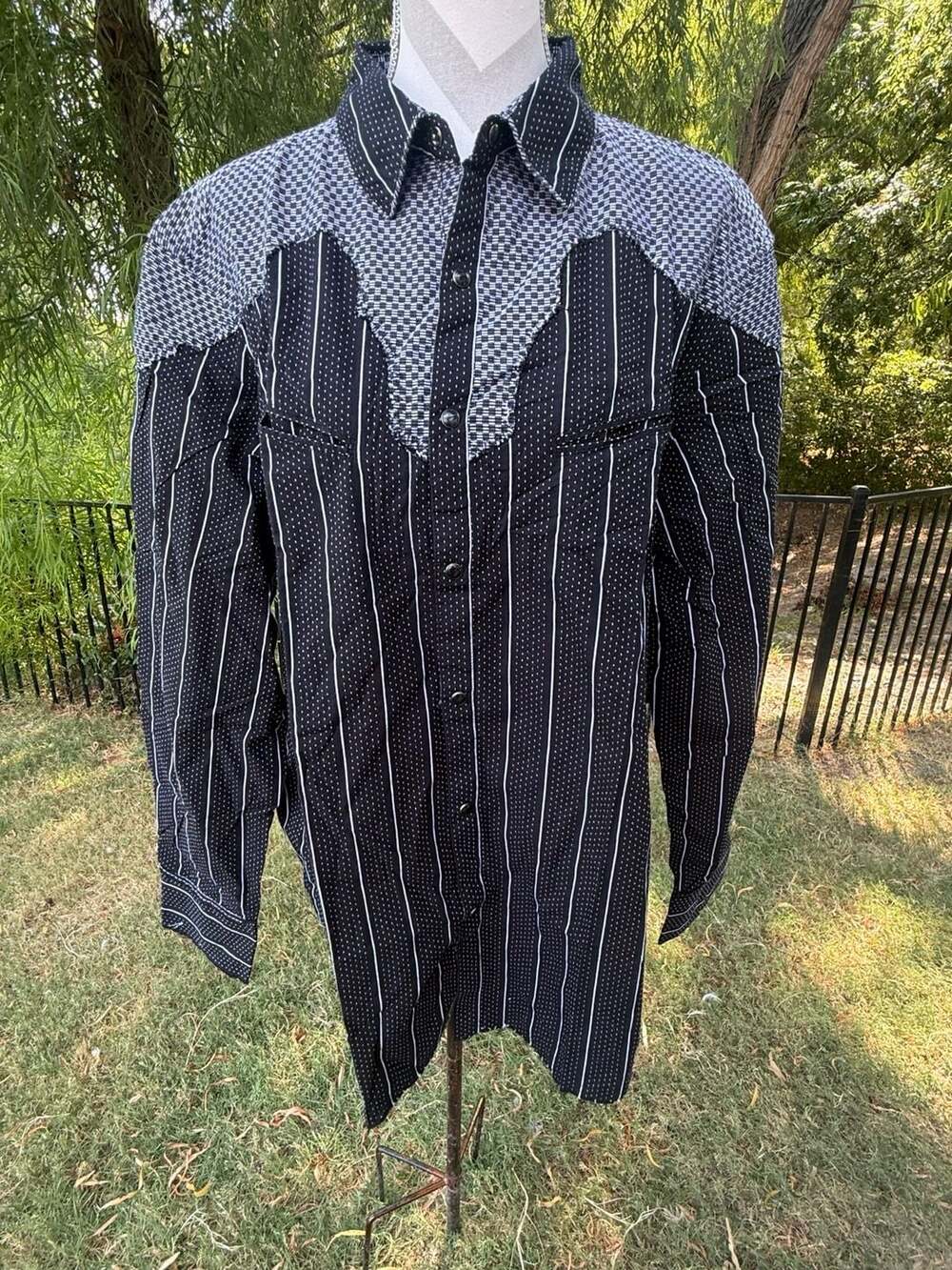 Rock Roll n Soul 2XL Button Down Long Sleeve Shirt